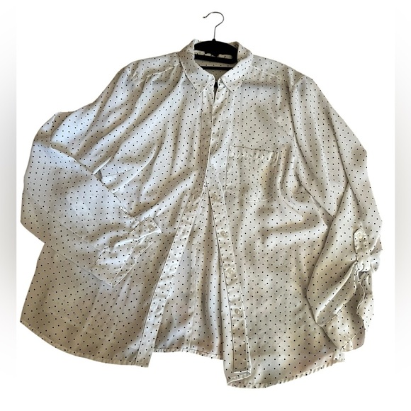 The Limited Black and White Polka Dot Top - Picture 1 of 5